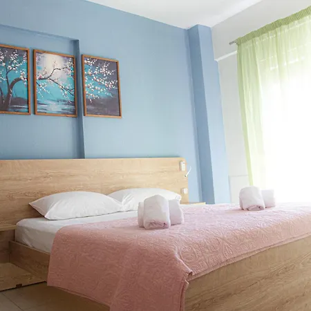 Elpidas #2 Private Parking Apartman *